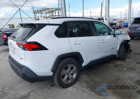 2022 Toyota Rav4 Xle from USA, damaged, VIN 2T3W1RFV3NW220752